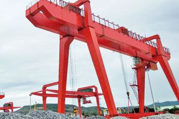Kína Best Design Double Beam Eot Workshop Notaðu Heavy Loading Stærð Gantry Crane